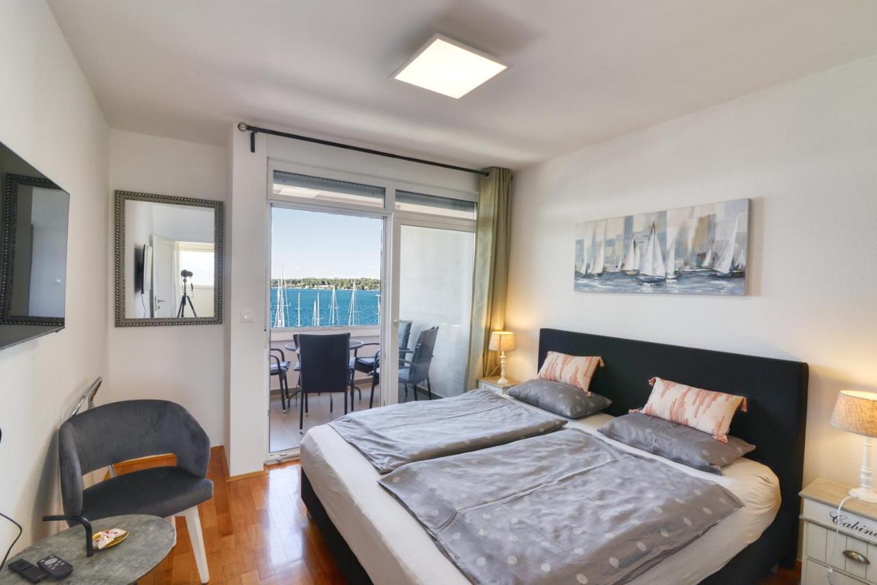Studio Apartment Harbour Pula Exteriér fotografie